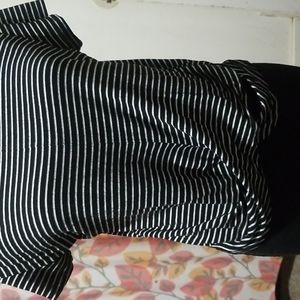 Short sleeve stripped shirt